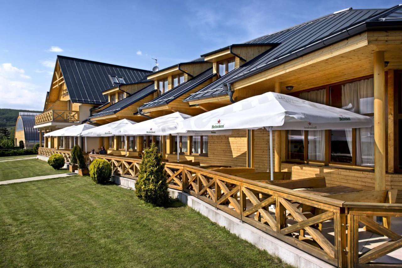 Hotel Rozalka 베즈녹 외부 사진
