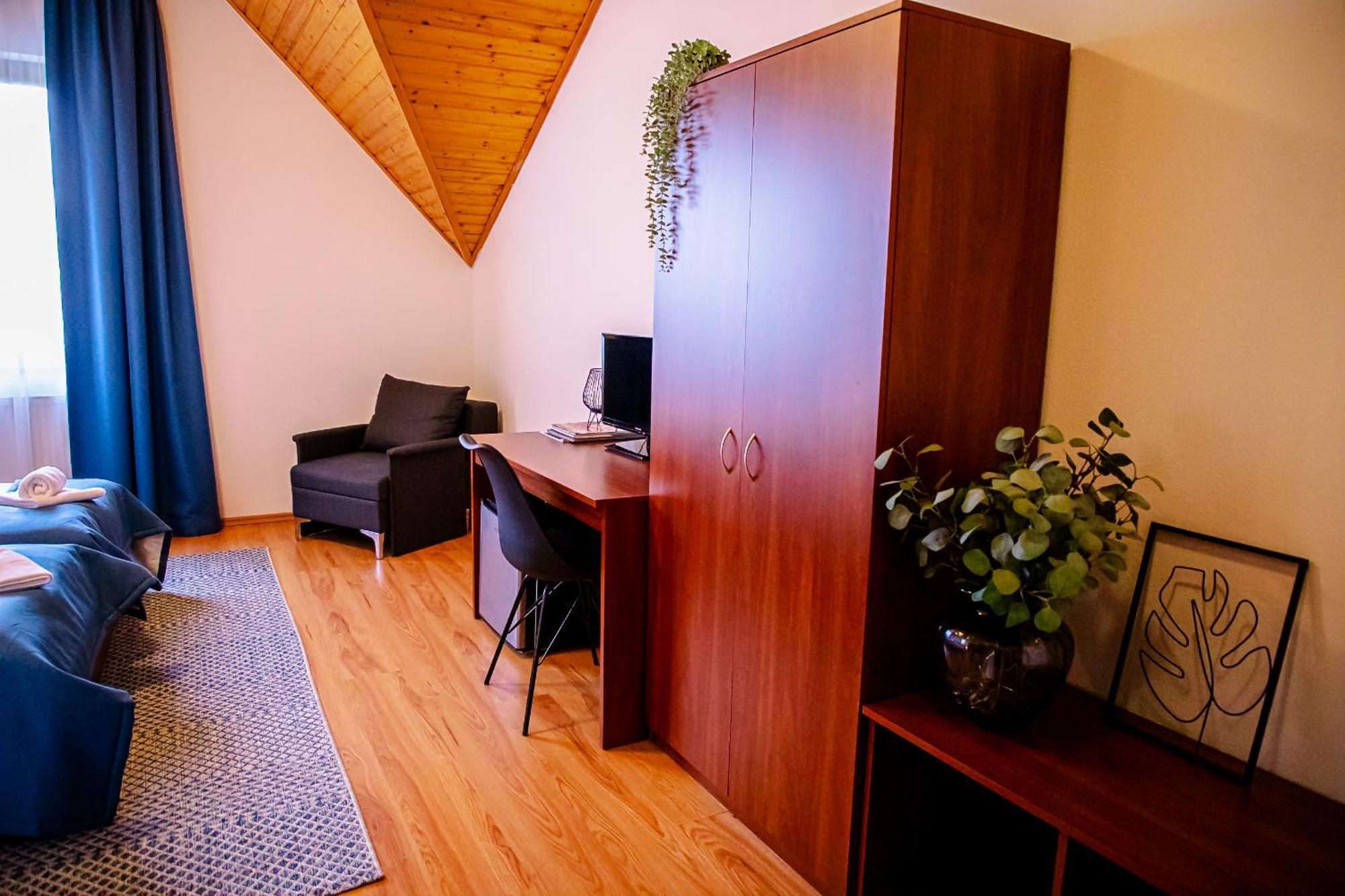 Hotel Rozalka 베즈녹 외부 사진