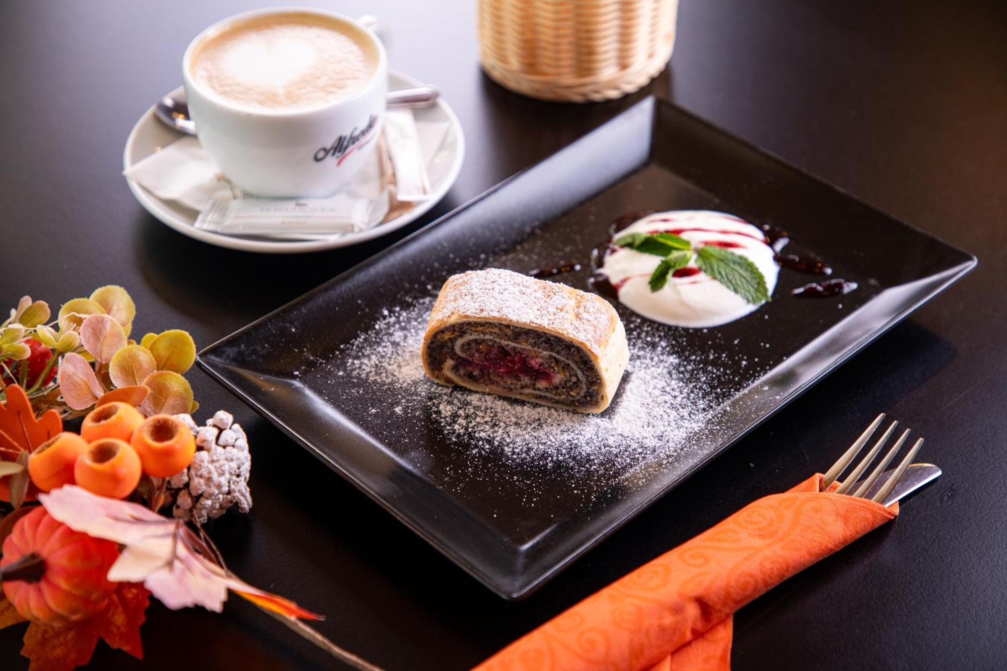 Hotel Rozalka 베즈녹 외부 사진
