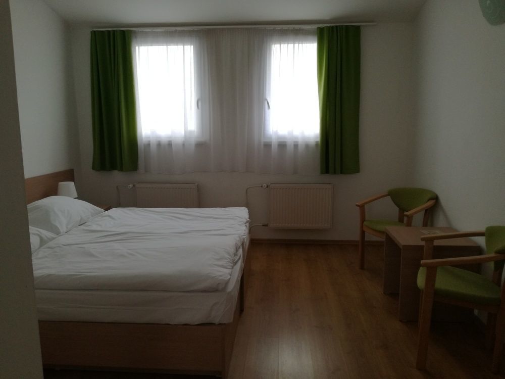 Hotel Rozalka 베즈녹 외부 사진